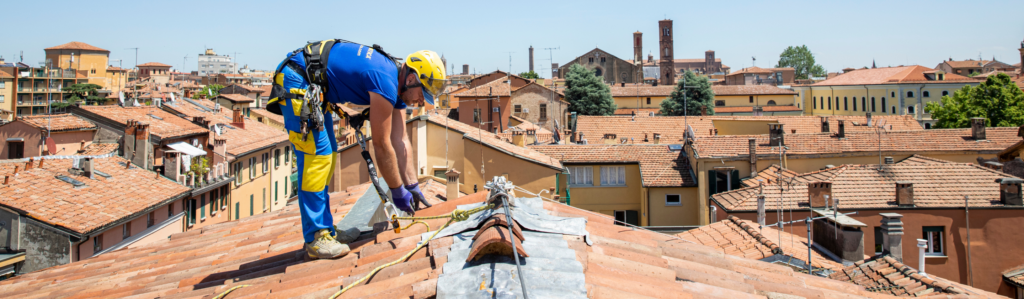 Riparazione tetto: quanto costa e quali fattori incidono sul costo