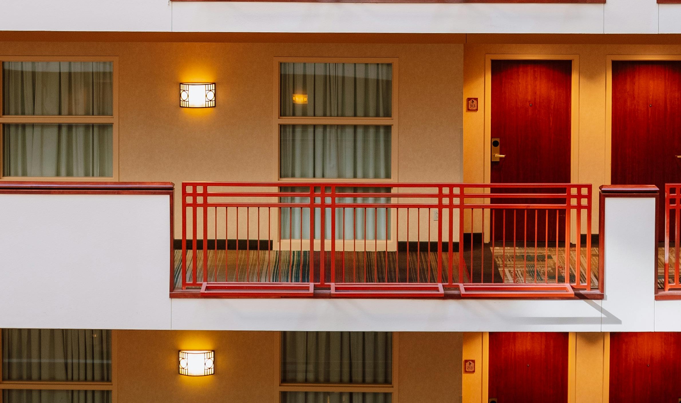 Sostituzione ringhiera balcone: permessi, costi e bonus 2026