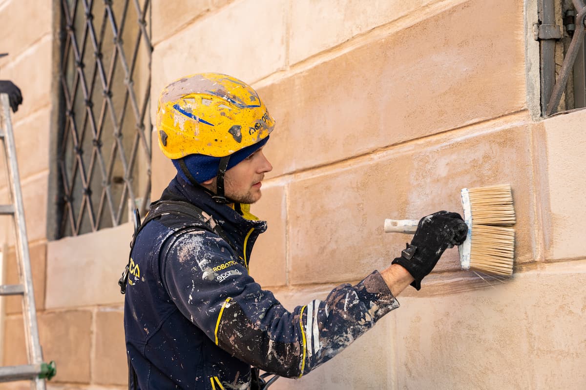 Come intonacare un muro esterno: Istruzioni e consigli