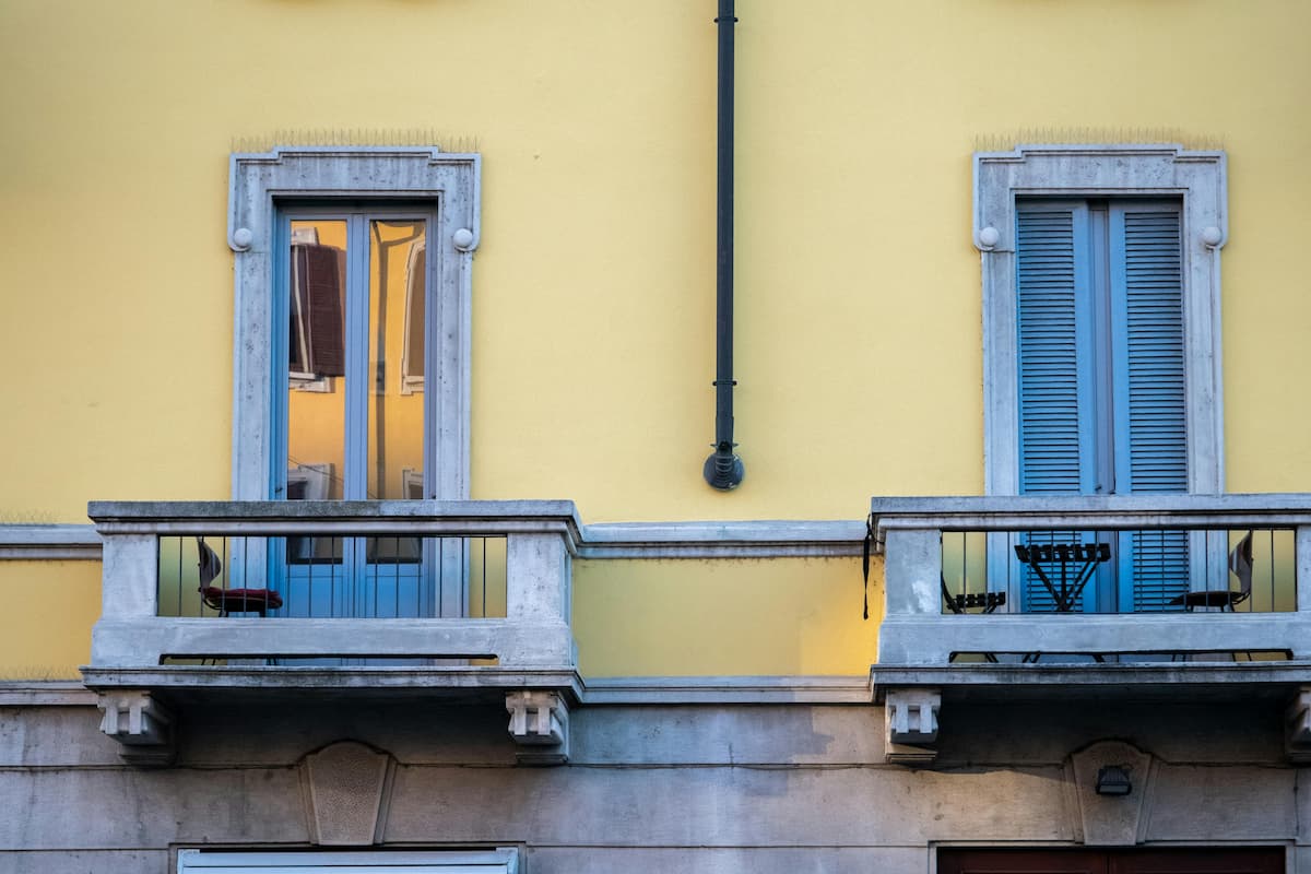Balcone alla francese: cos'è, caratteristiche e normativa