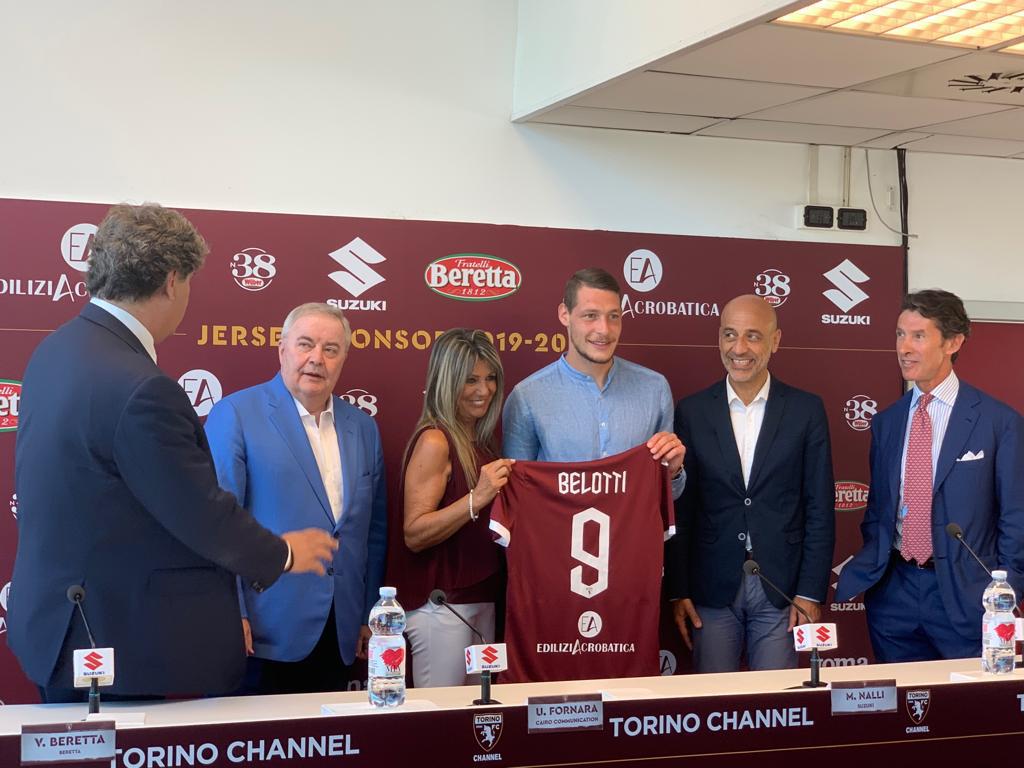 EdiliziAcrobatica S.p.A. fa il suo ingresso nel mondo del calcio professionistico con il Torino FC